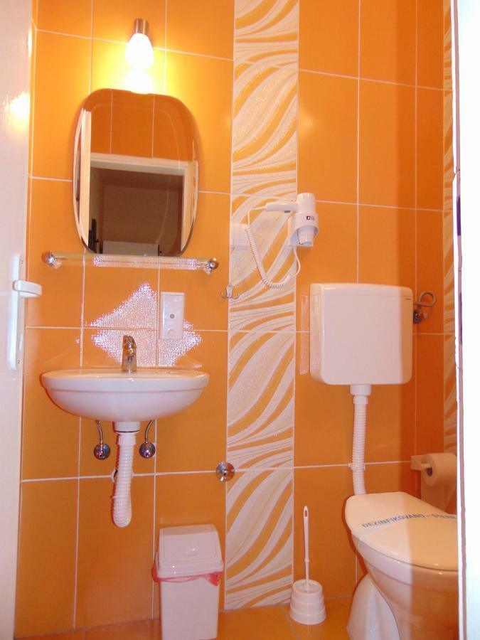 Apartman Fiva Apartment Pacir Exterior photo